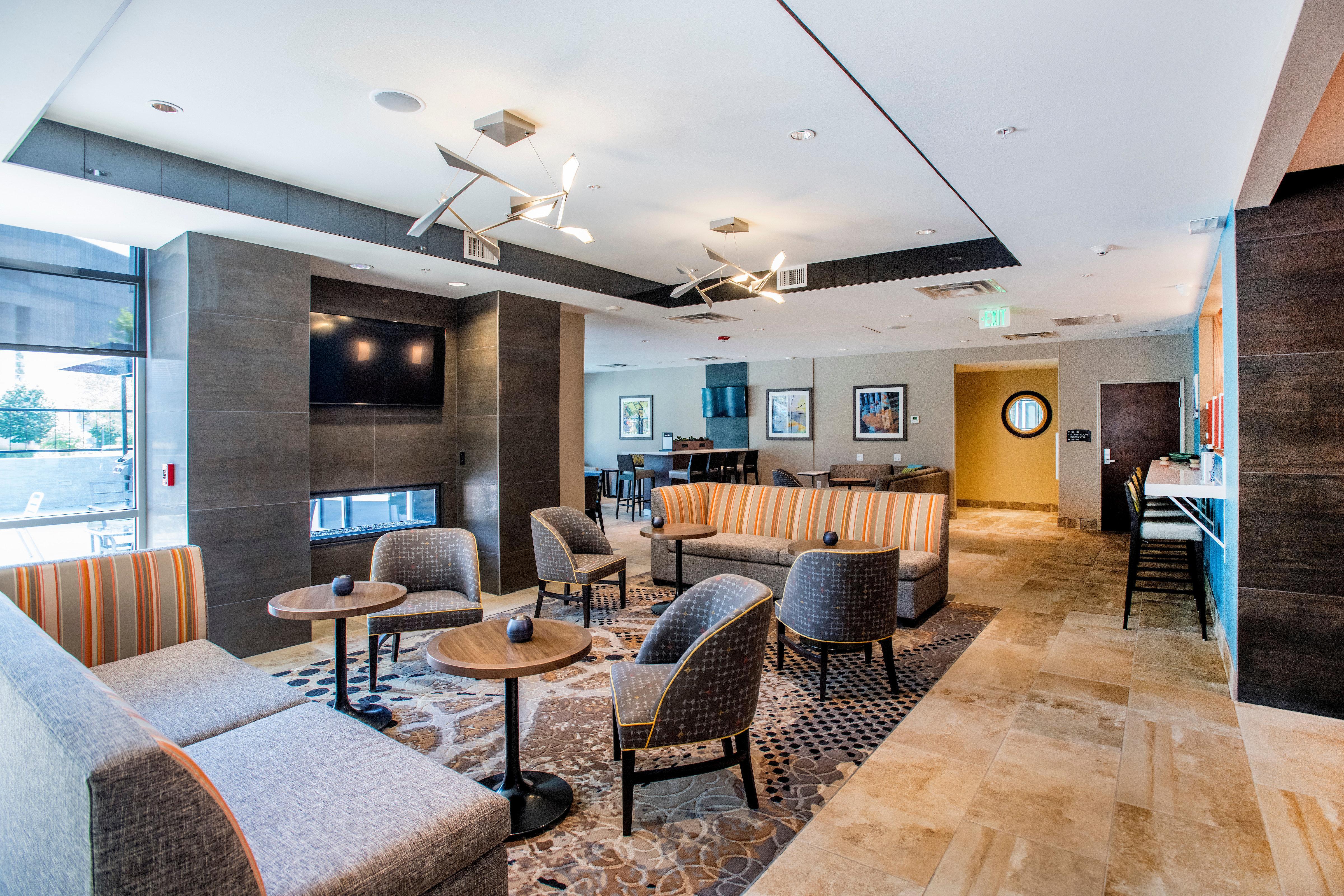 Staybridge Suites Denver Downtown By Ihg מראה חיצוני תמונה